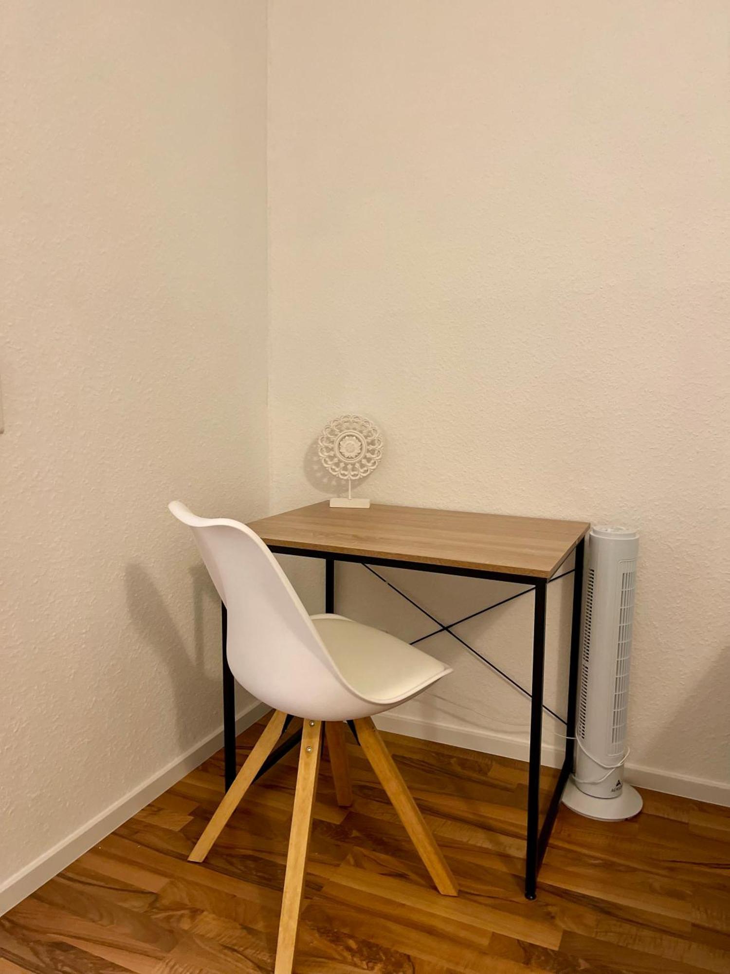 Raha Apartments - Ihr Komfortables Zuhause - Garten - Vollausstattung - Balkon - Parkplatz Kassel Dış mekan fotoğraf